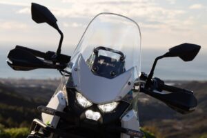 Kawasaki KLE 500 prova su strada: prezzo, difetti e come va davvero Kawasaki KLE 500 prova su strada: prezzo, difetti e come va davvero