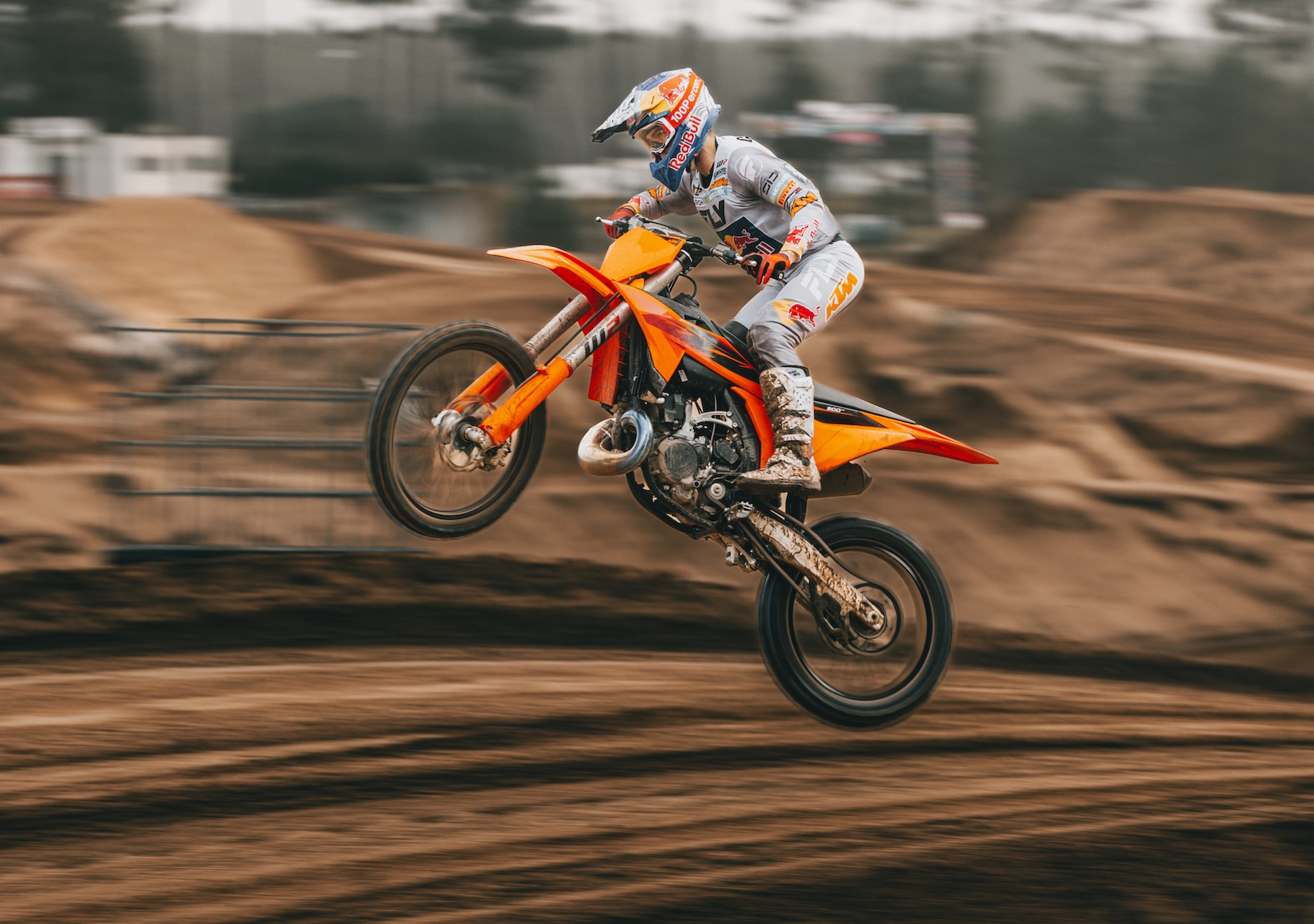 KTM SX 2027: la nuova gamma è ufficiale (e fa davvero paura)